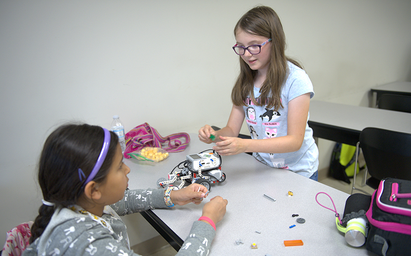 Kid's College at Elgin Community College