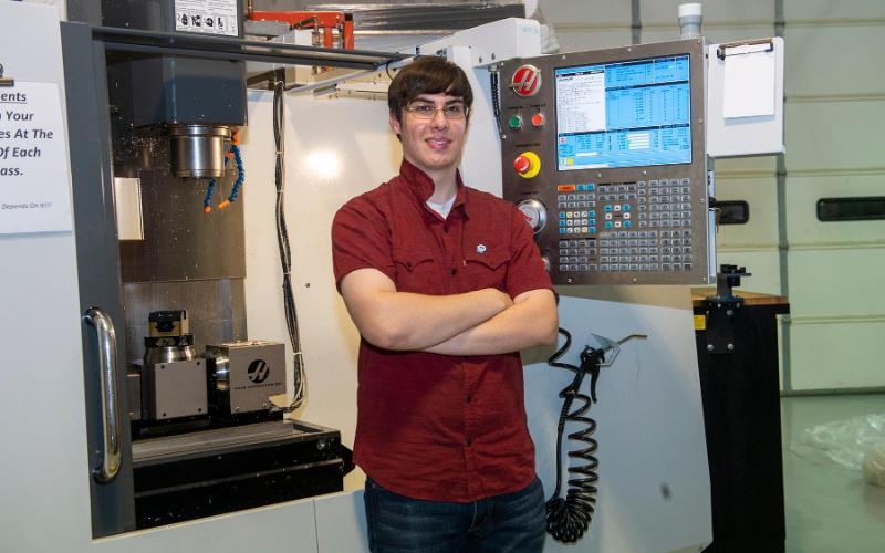 Justin Martinez, Fall 2021 ECC Graduate
