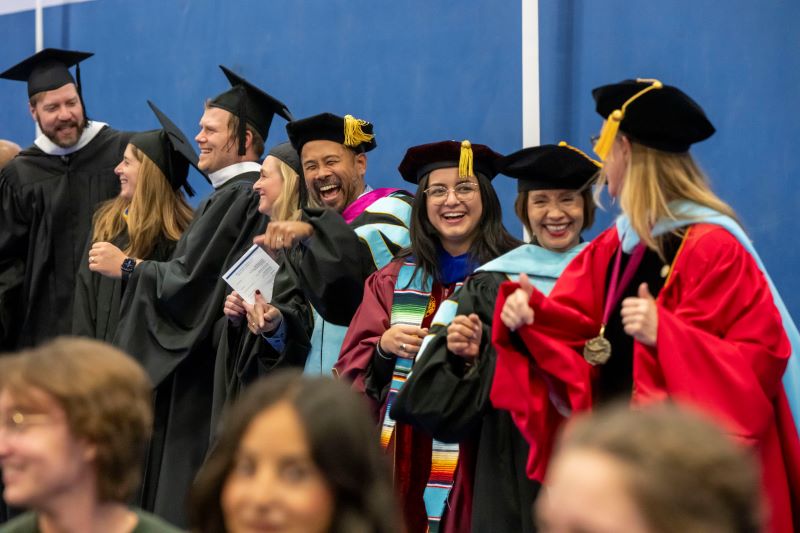 Administrators and Faculty Celebrate at New Student Convocation