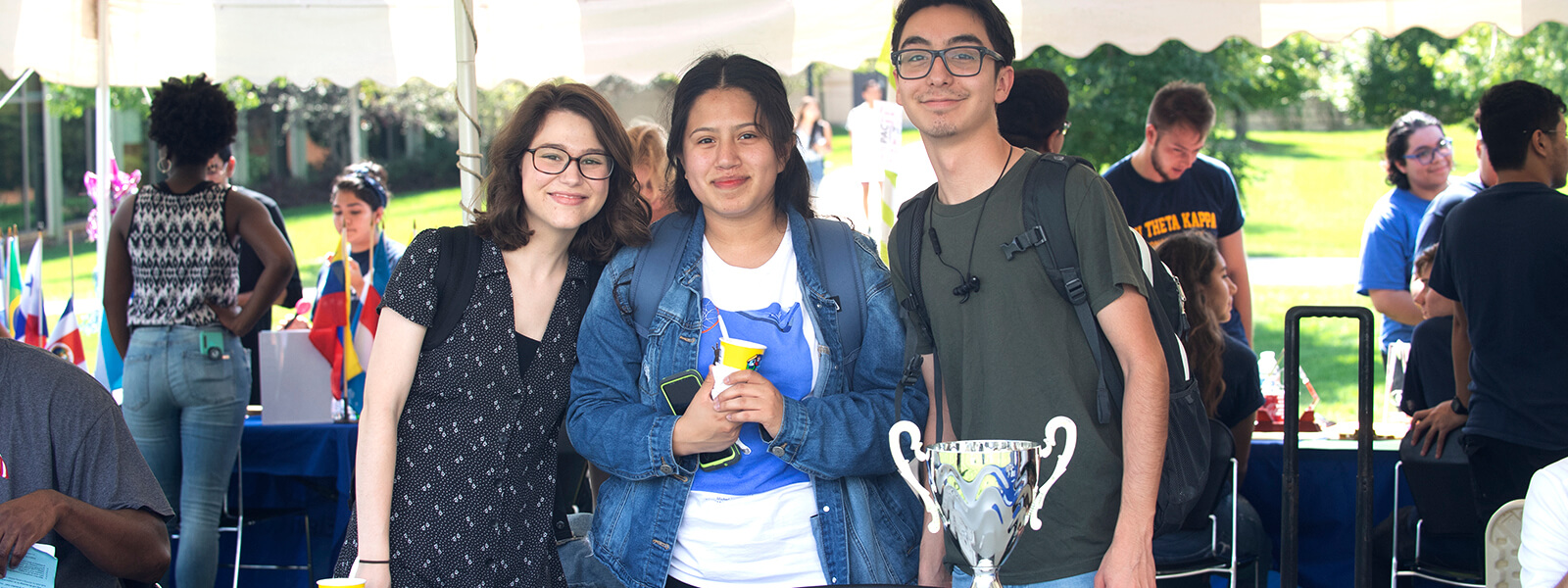 Observer club members at welcome week event.